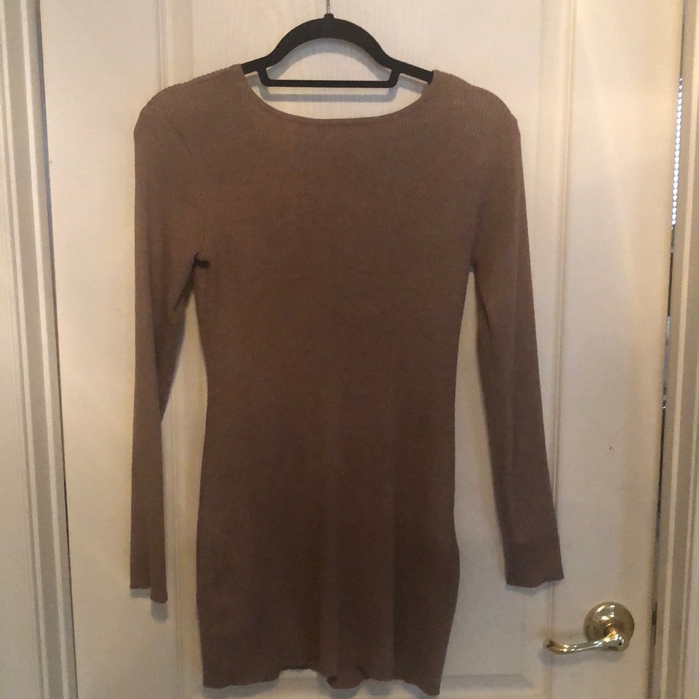 Sweater - Picture 2 of 4